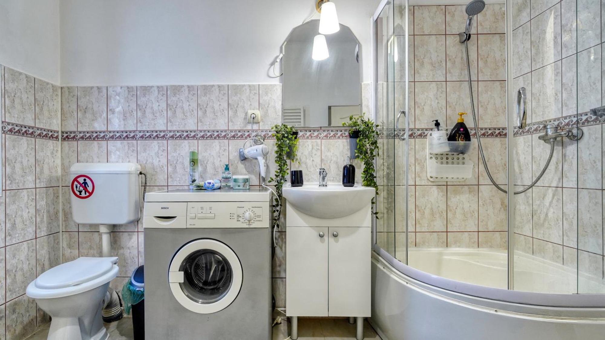 Intimo Oldtown Romantic Appartamento Braşov
